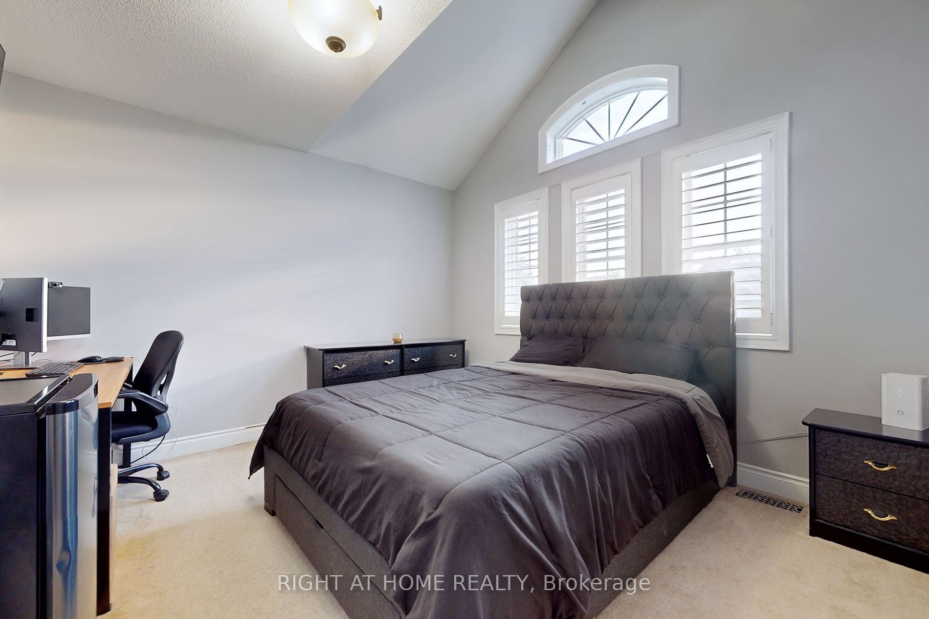 146 Rivers Edge Pl