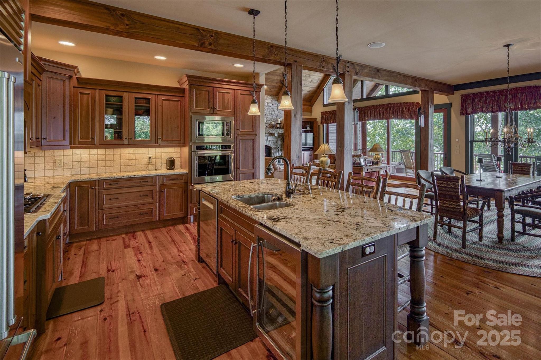 5140 Beech Bluff Drive