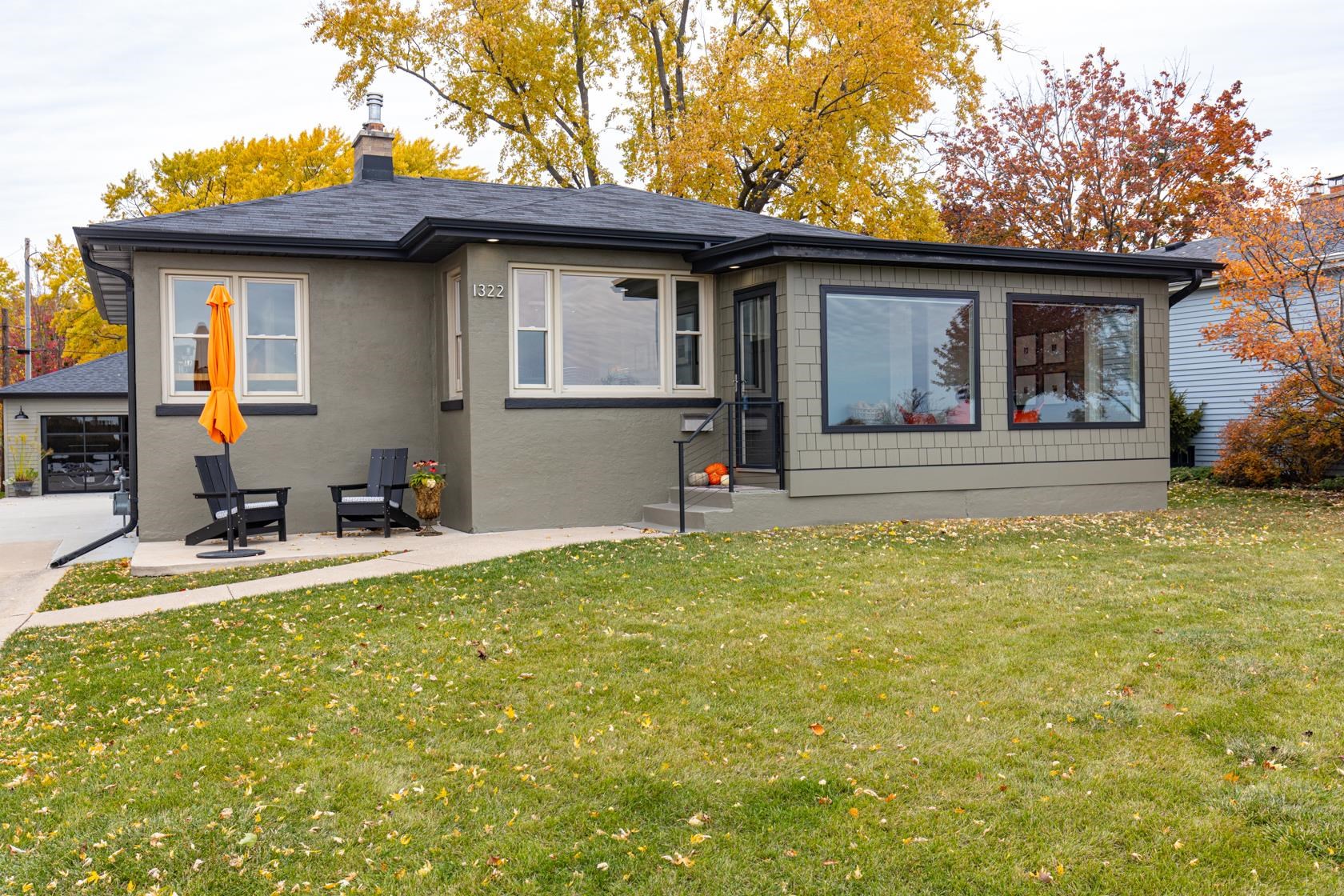 1322 Menominee Drive