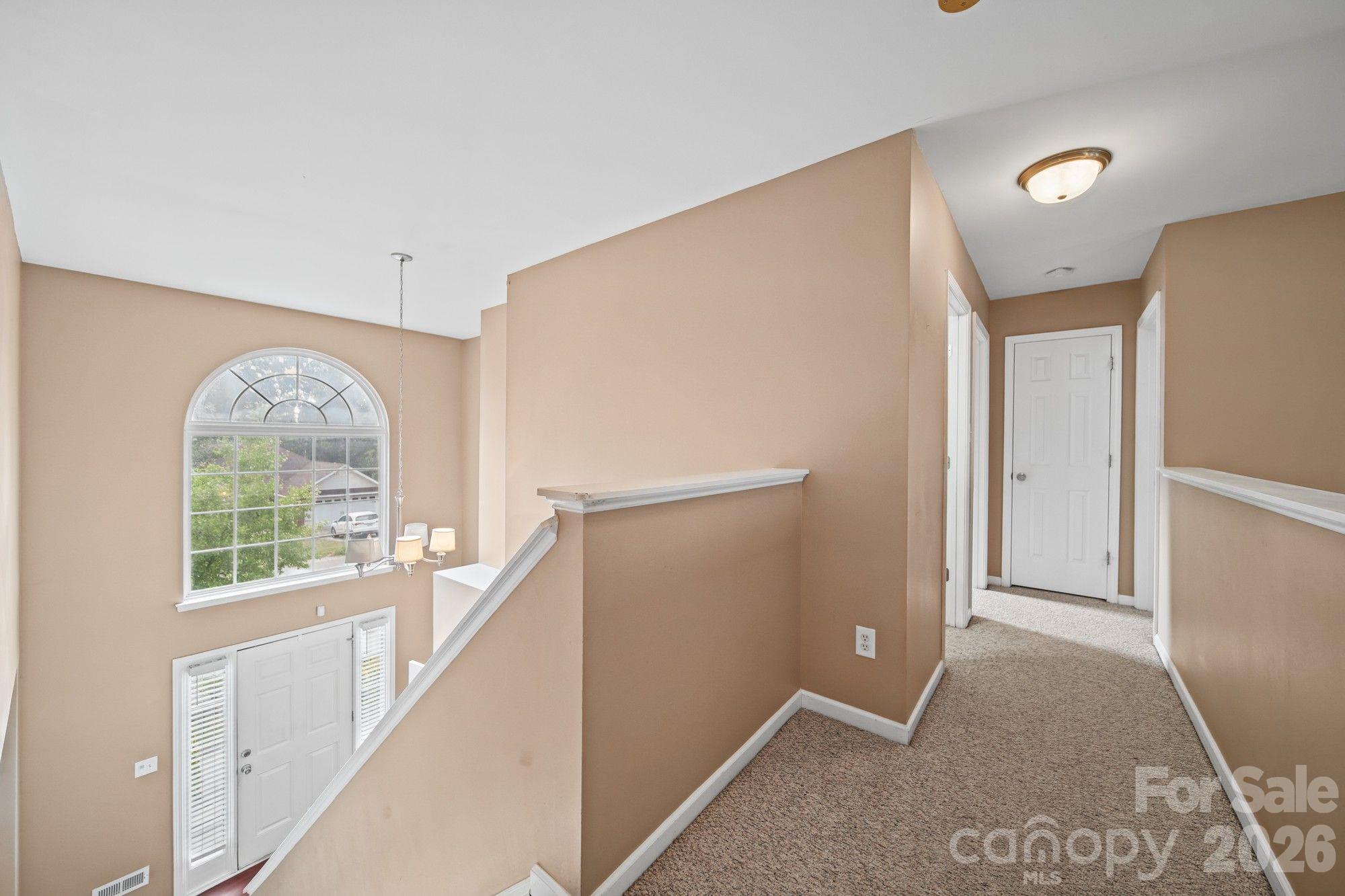 1617 Winthrop Lane 101