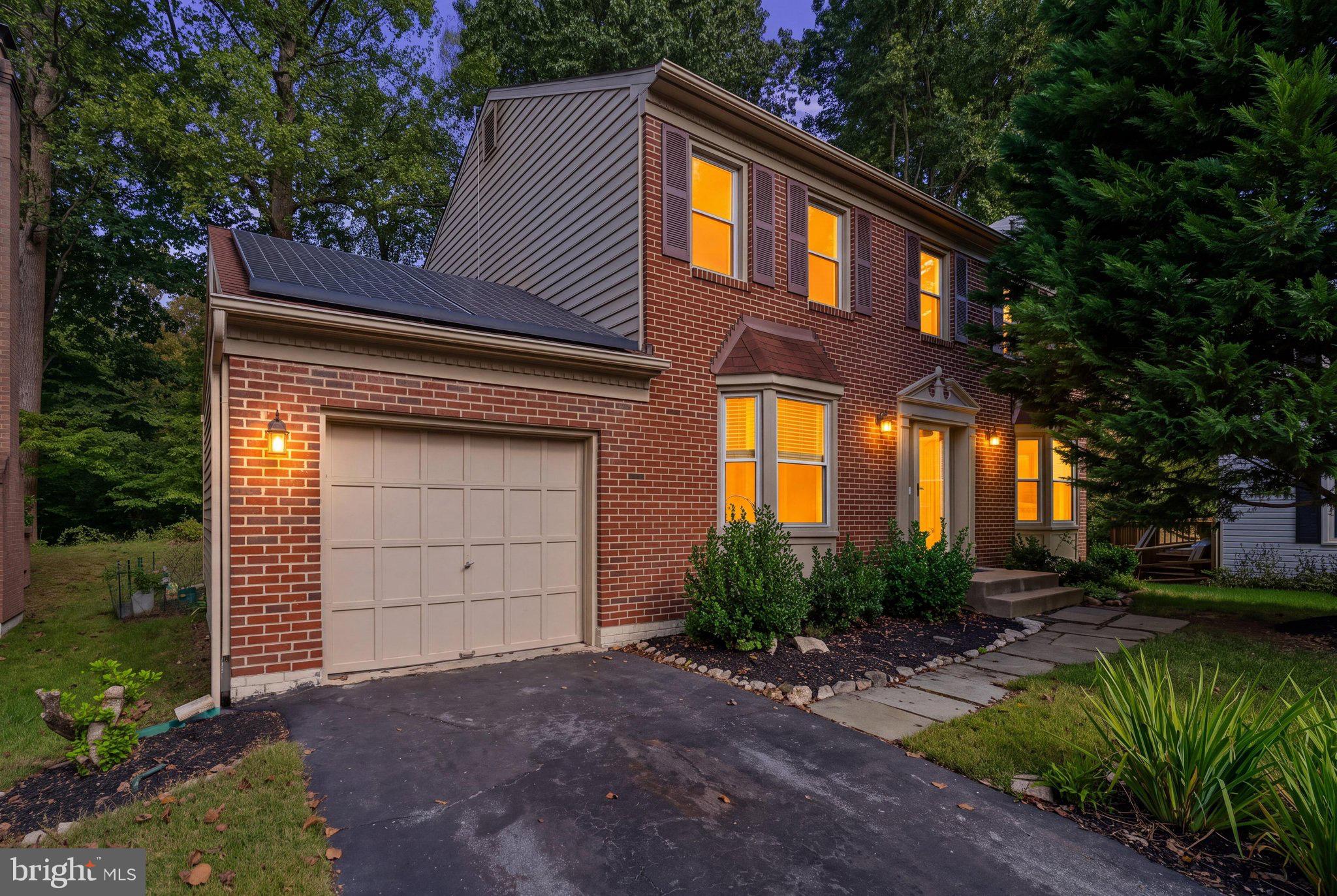 14902 Hatteras Way