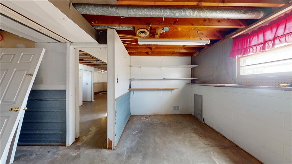201 W Freeman Street