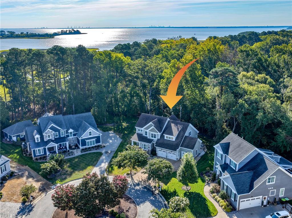 113 Commanders Cove
