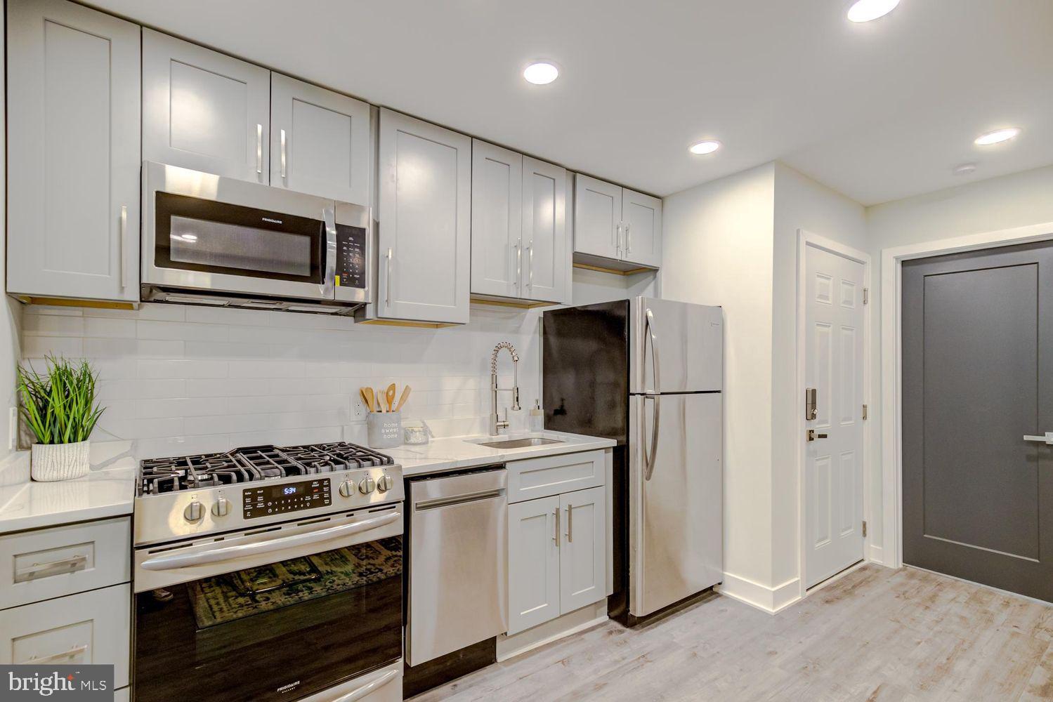 1420 Eastern Avenue NE 5C