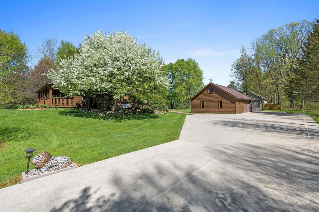 20861 30 Mile Road