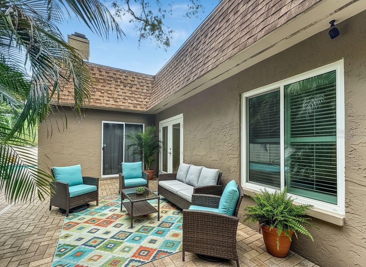 1011 Winding Oaks Drive