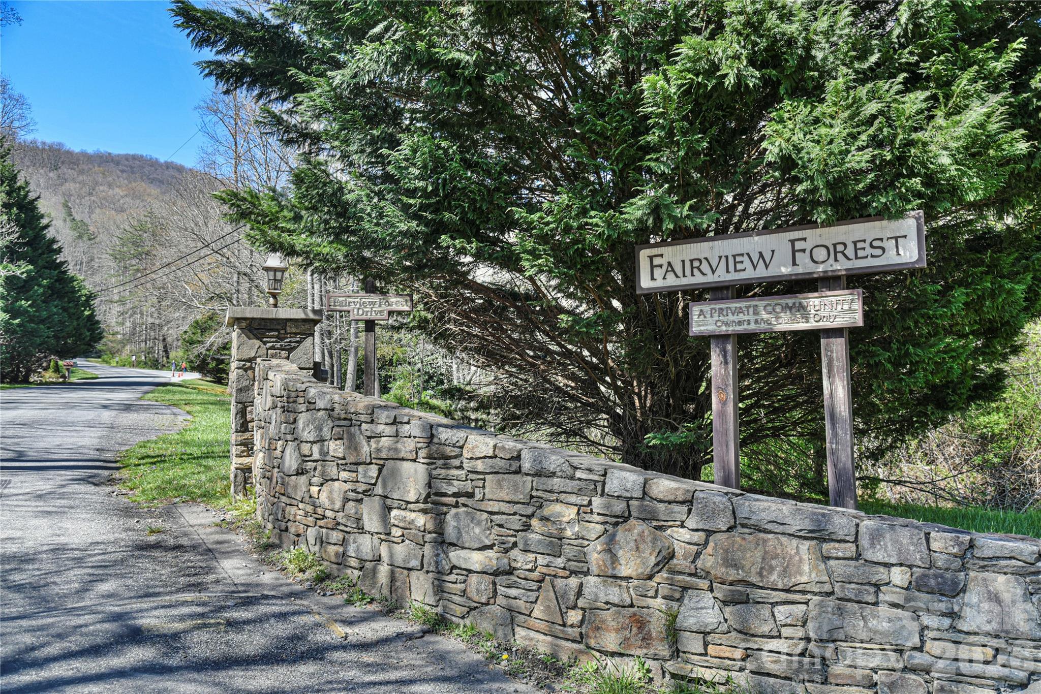 9999 Fairview Forest Drive