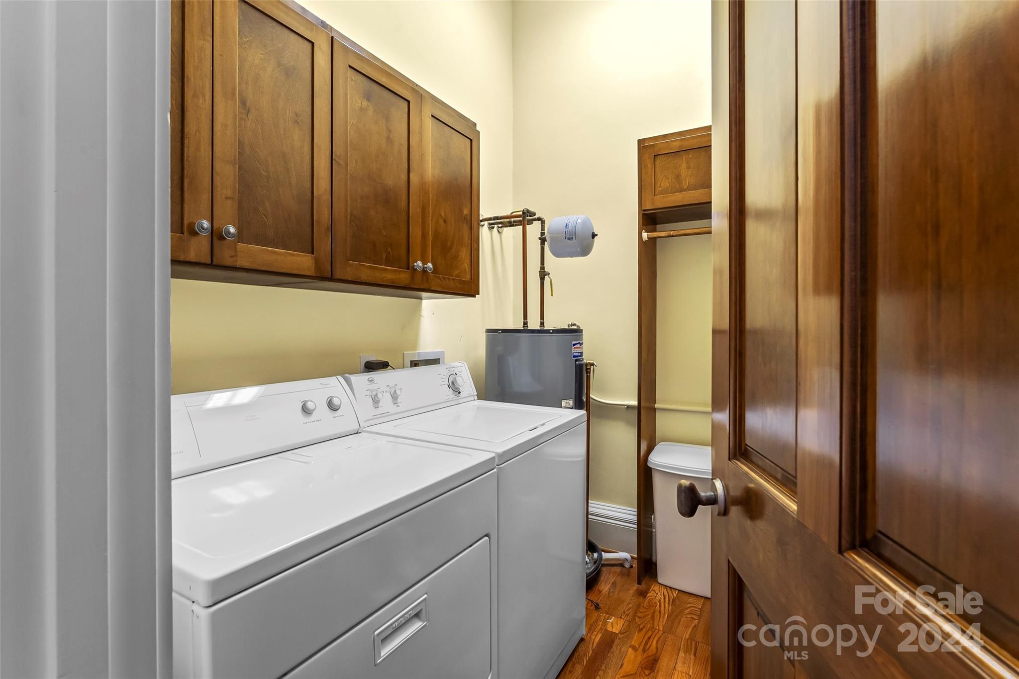 118 W Union Street A