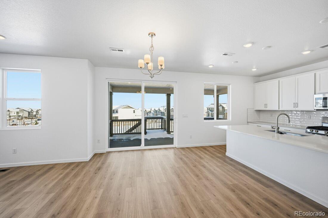 16657 W 92nd Place