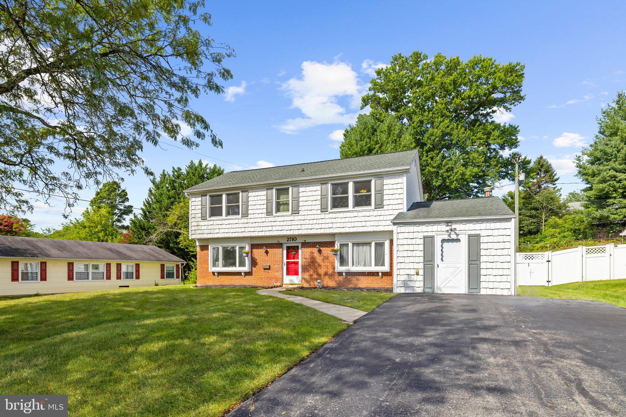 2710 Felter Lane