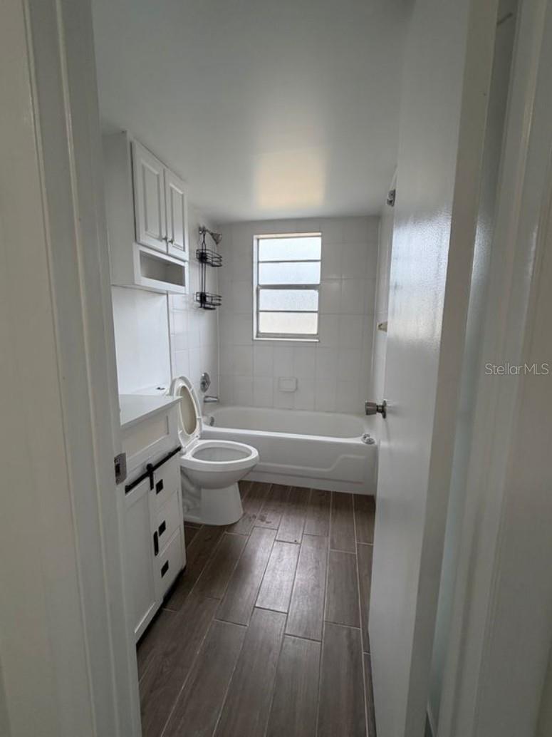 2419 SE 16th Avenue H