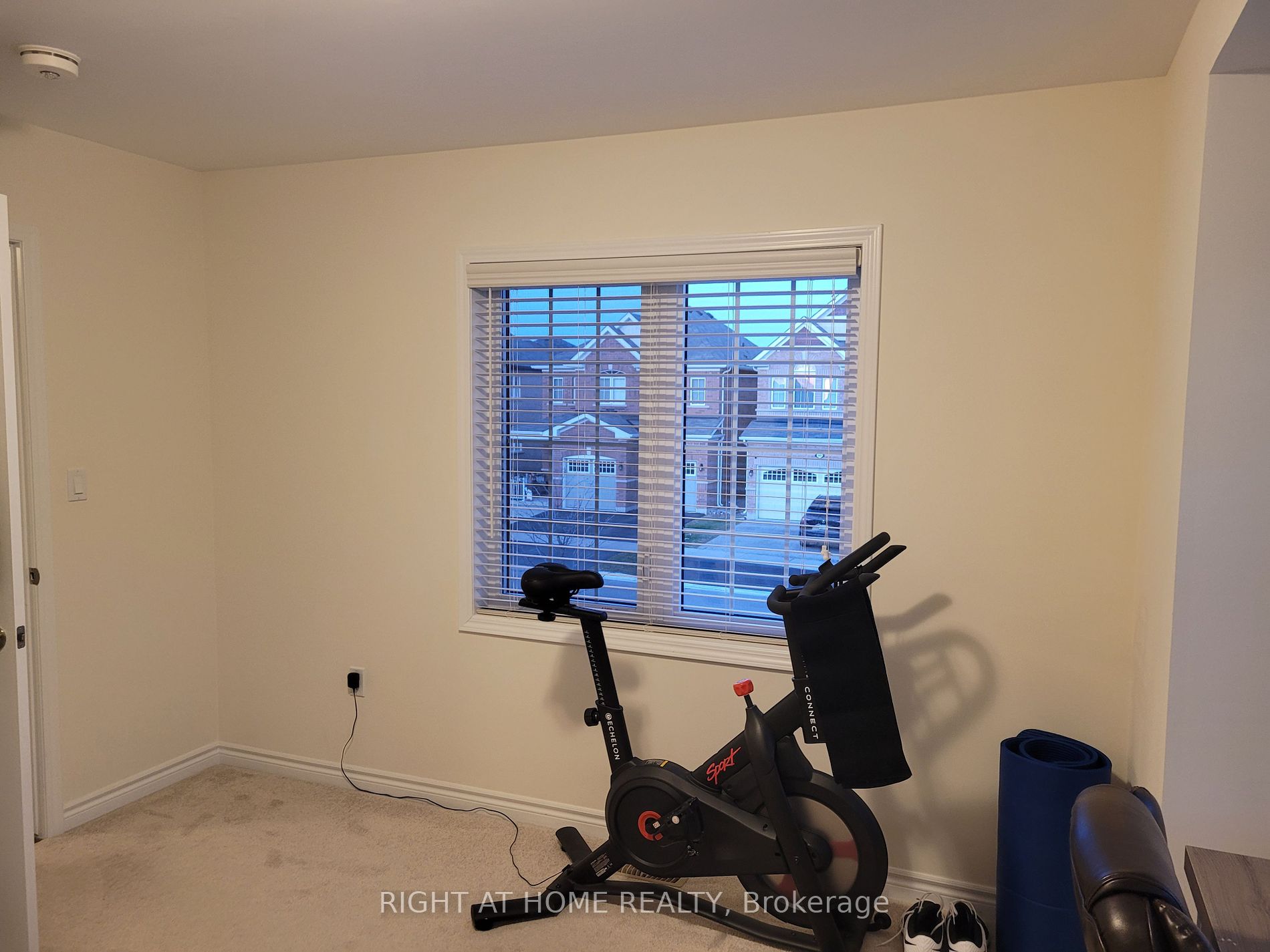 1000 Asleton Blvd 1