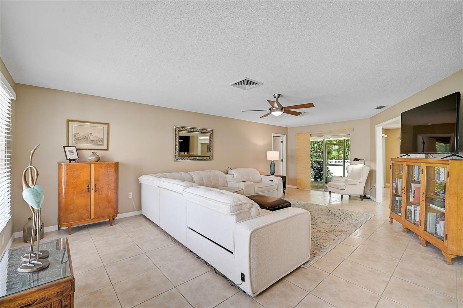 4584 Glebe Farm Road