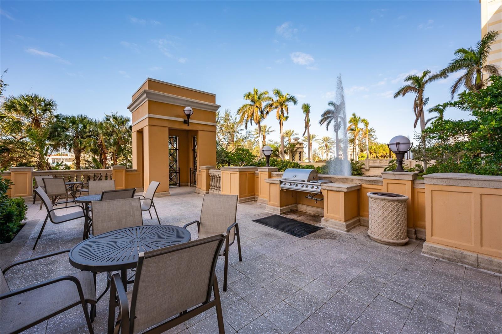 750 N Tamiami Trail 314