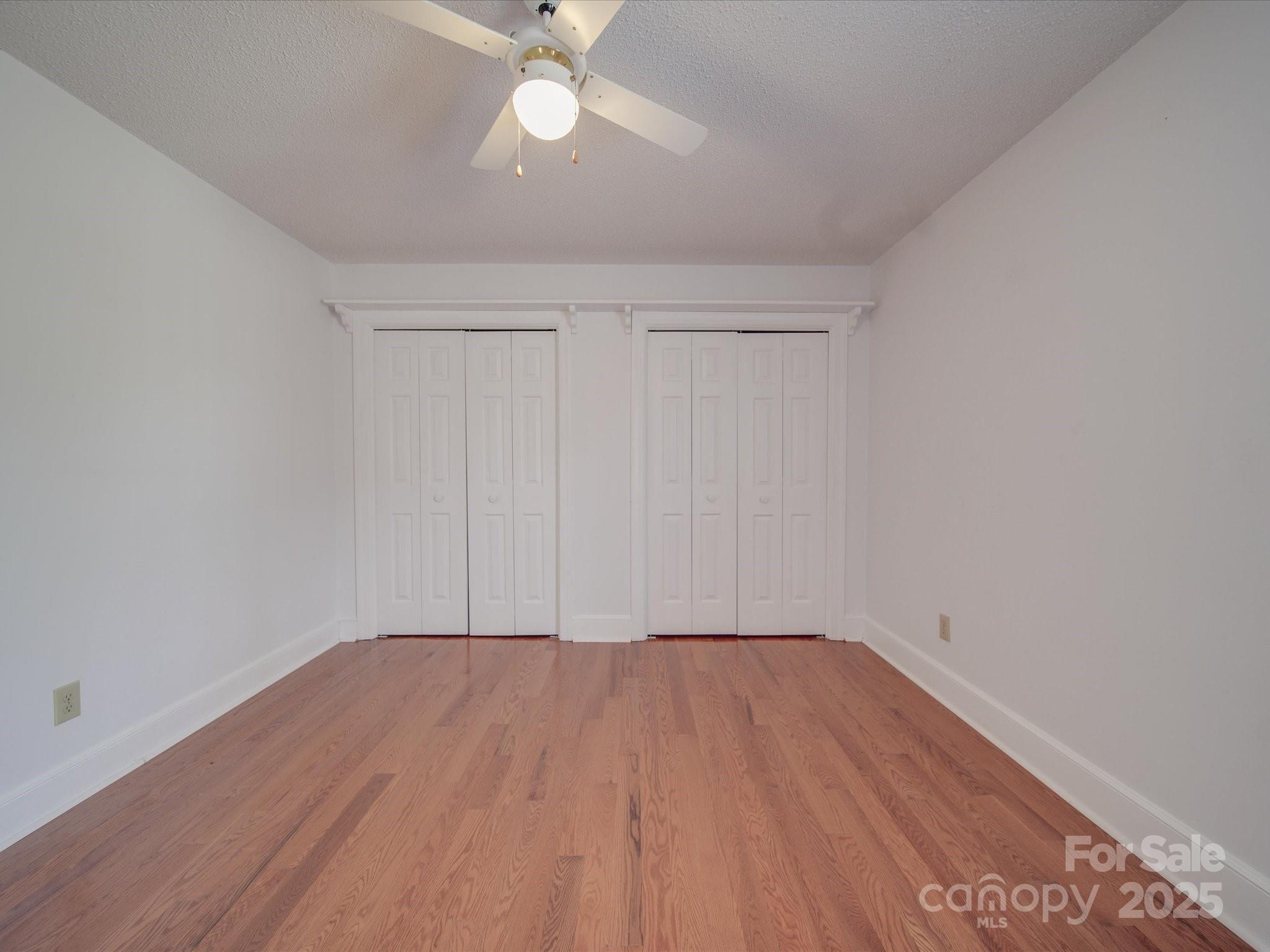 909 Woodhurst Drive