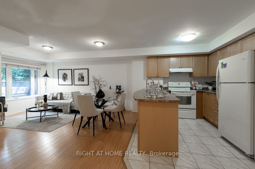 310 John St 160