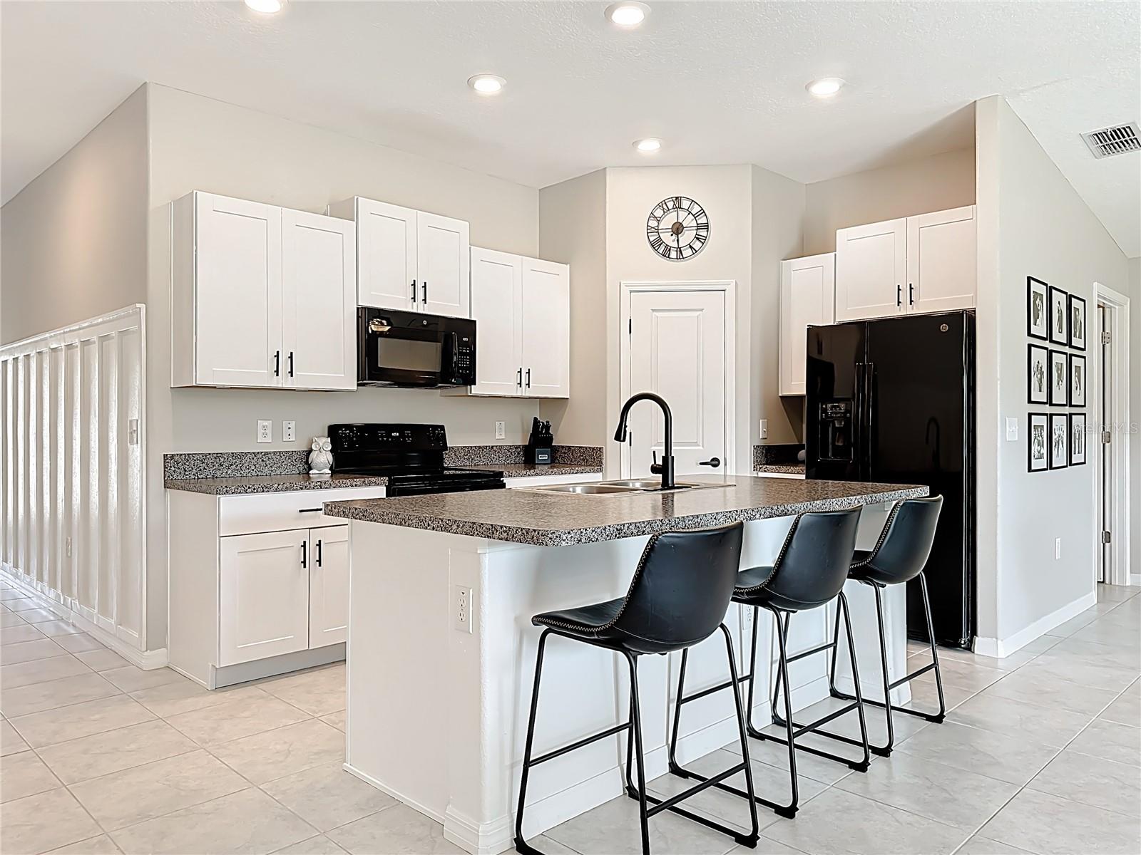 4449 Eternal Prince Drive
