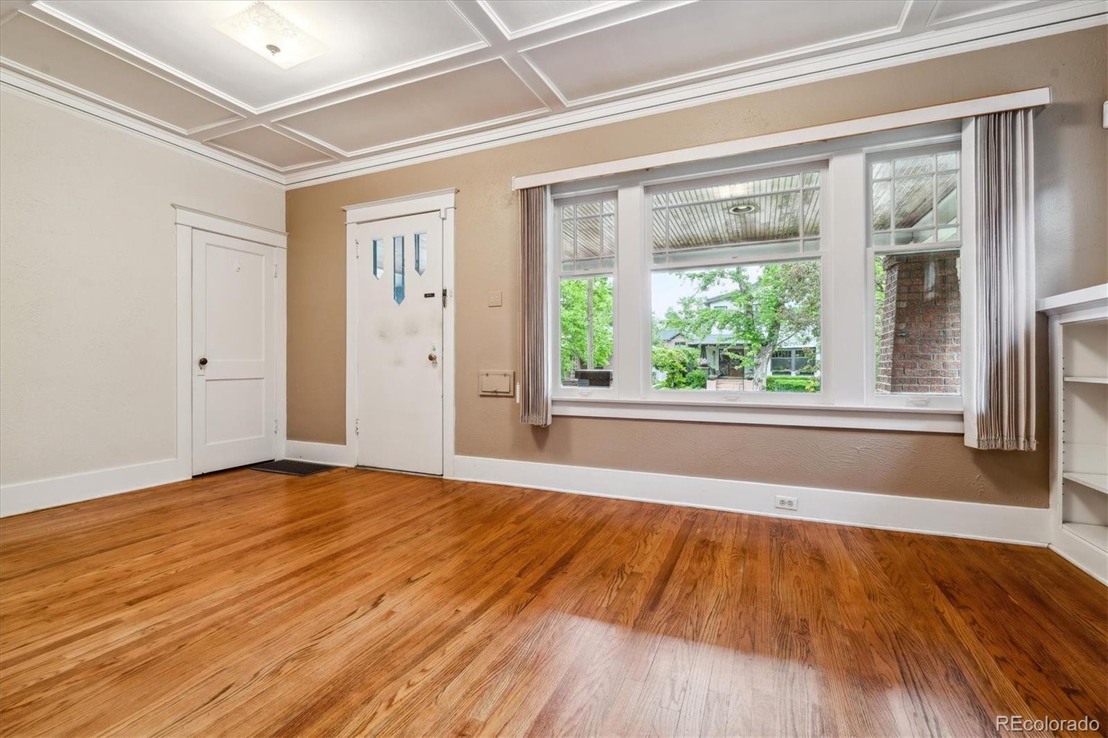 869 S Williams Street