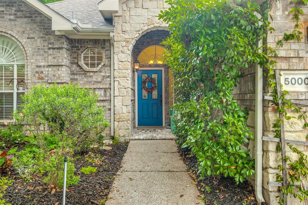 5000 Stonecrest Drive