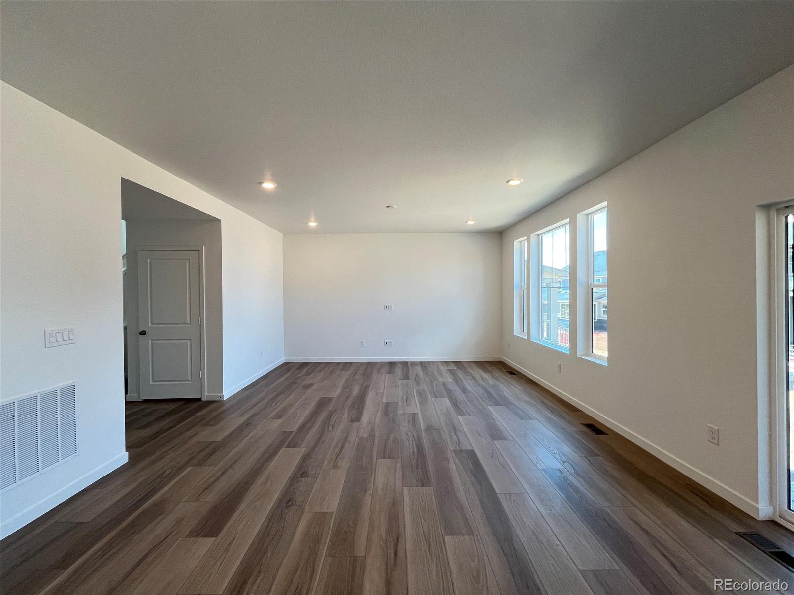 24487 E Adriatic Drive