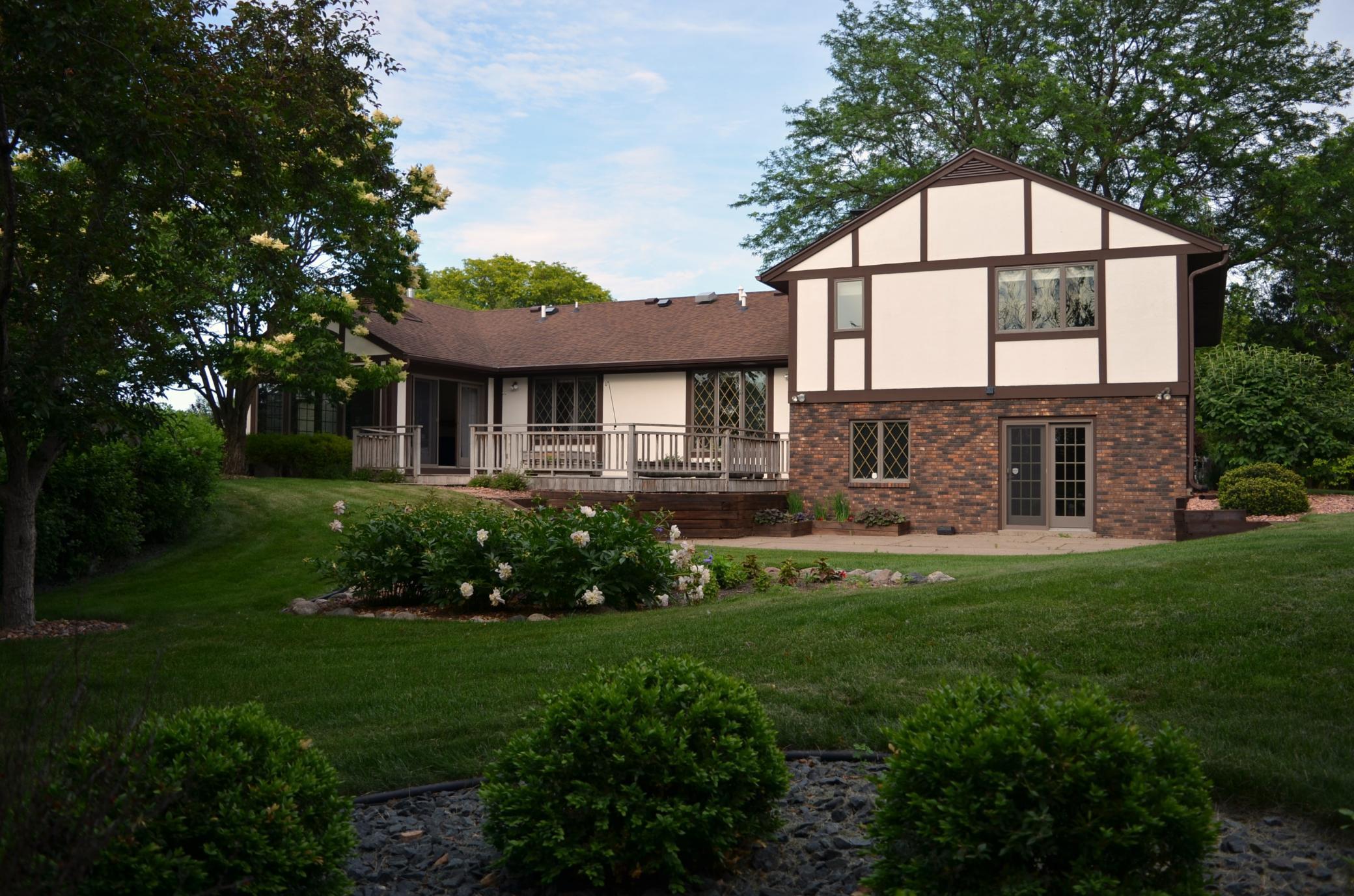 4336 Lookout Lane