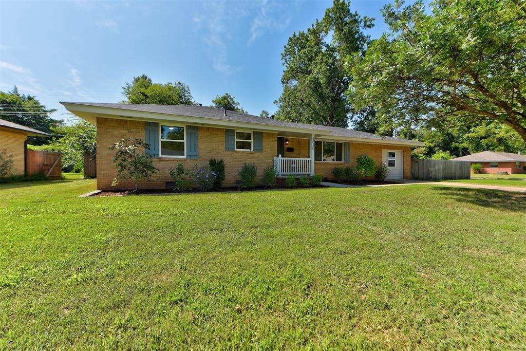 **Winter Move in Special - 1/2 off Security Deposit or 1st Months Rent**For Lease – Fully Renovated 4 Bed, 2 Bath Minutes from CampusNow move-in ready, this beautifully renovated 4-bedroom, 2-bath home offers modern style, quality updates, and an unbeatable location close to campus. Every inch has been thoughtfully refreshed with wood flooring throughout, updated lighting, fresh paint, and gorgeous new kitchen and bathroom finishes.The open, bright layout creates a warm and welcoming feel—perfect for everyday living, studying, or entertaining friends. With spacious bedrooms and stylish design details, this home delivers both comfort and function.Available now—schedule your showing today and be the first to live in this fully updated home!