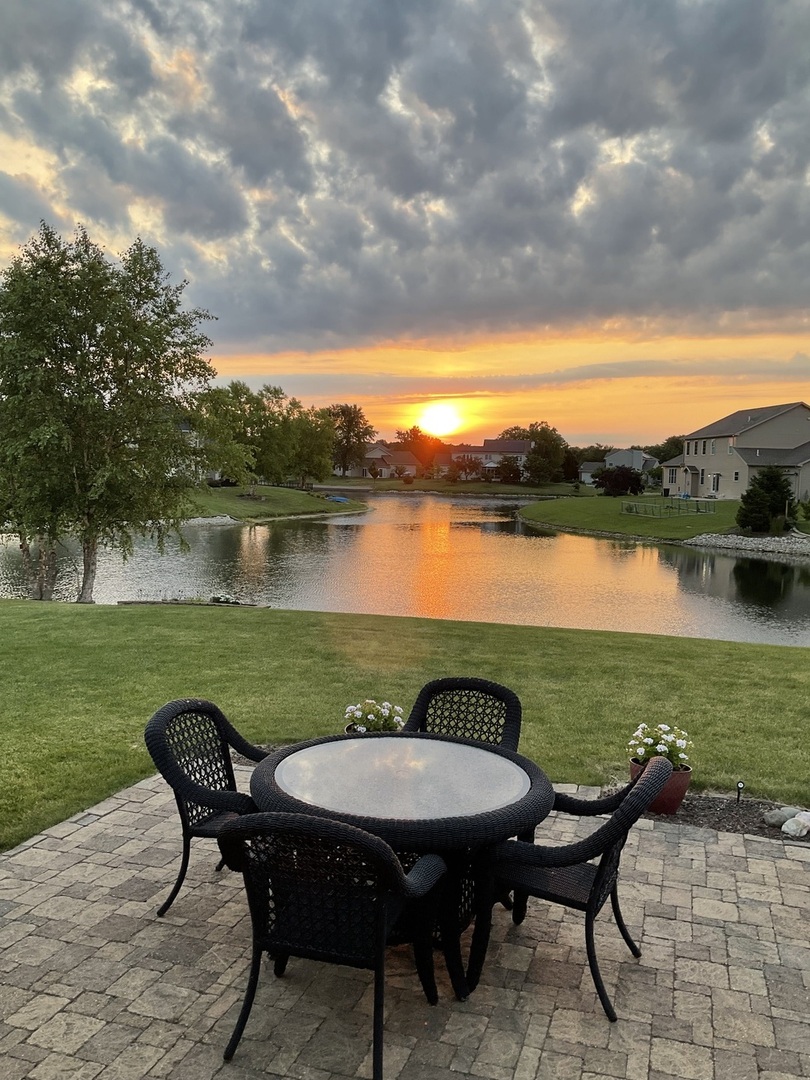 1808 S Orchard Drive