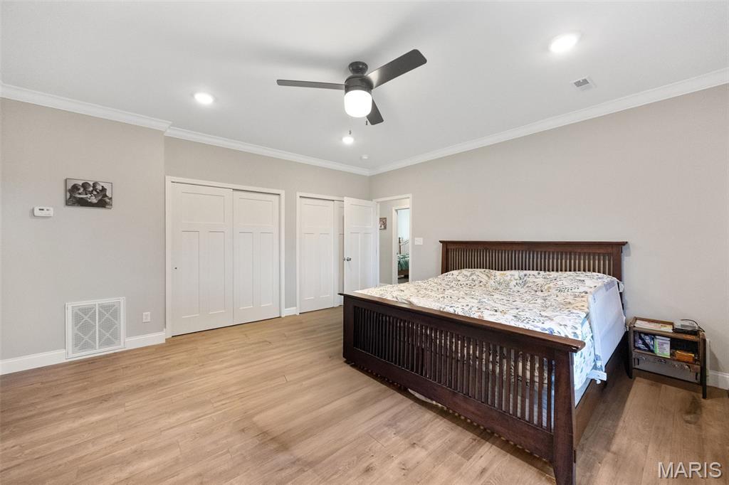 10179 Vine Road