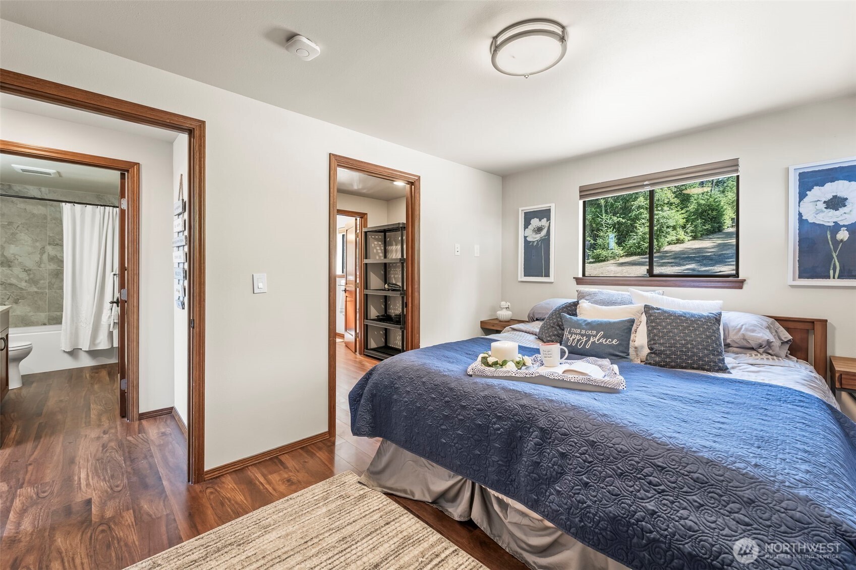 2211 E Mason Lake Drive E