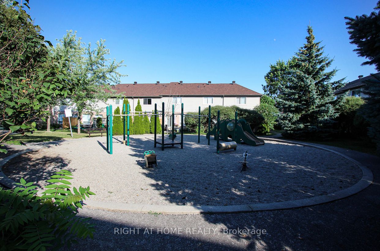 5255 Guildwood Way 48