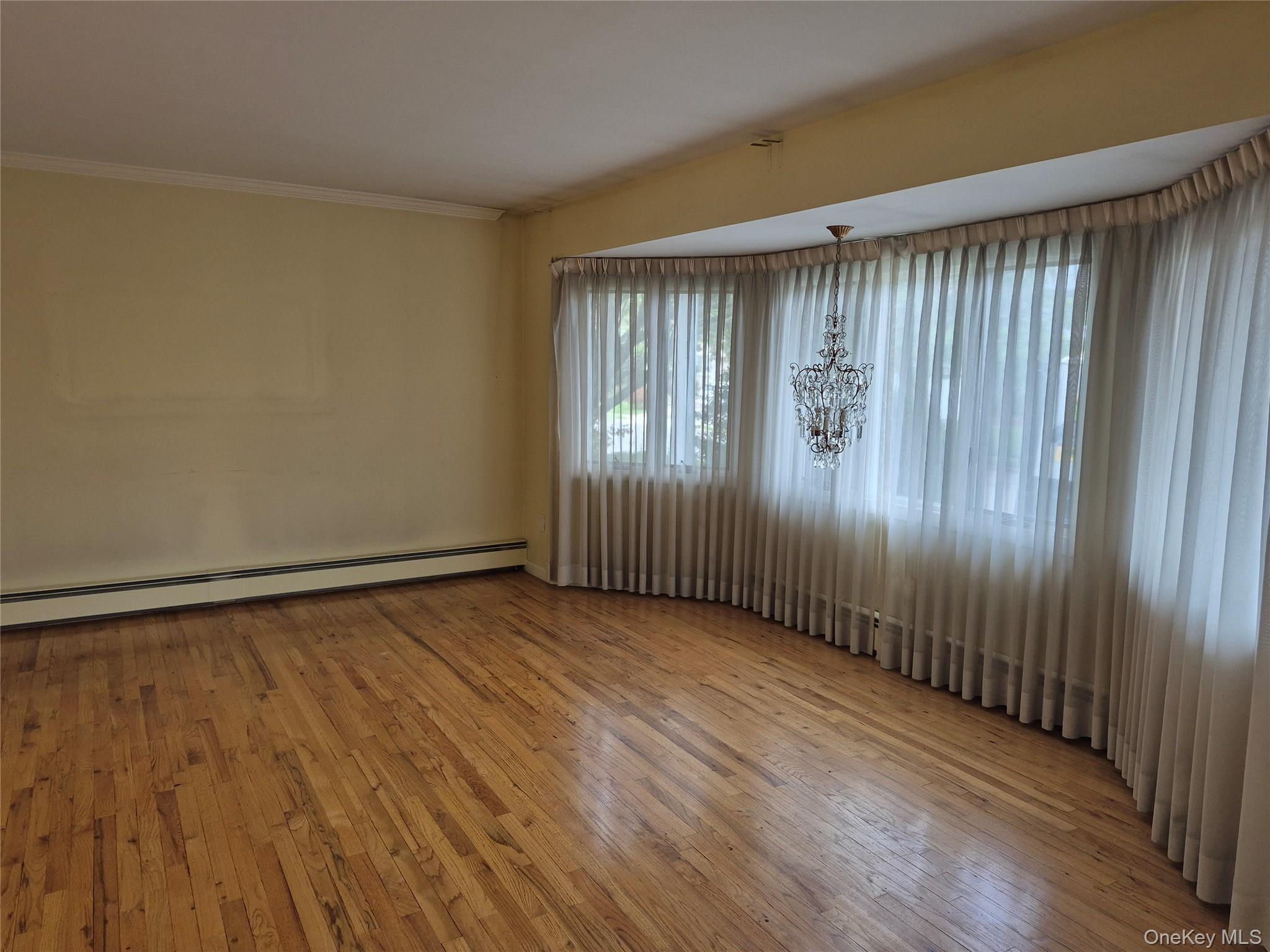 2418 Knob Hill Drive