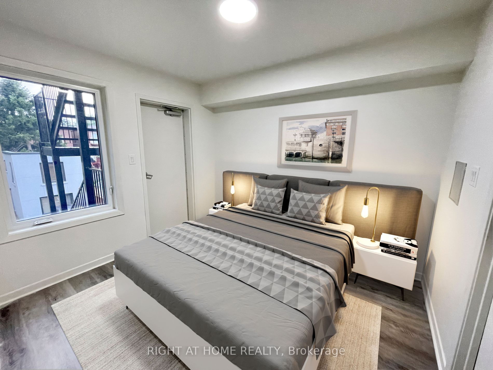 1258 Broadview Ave 2