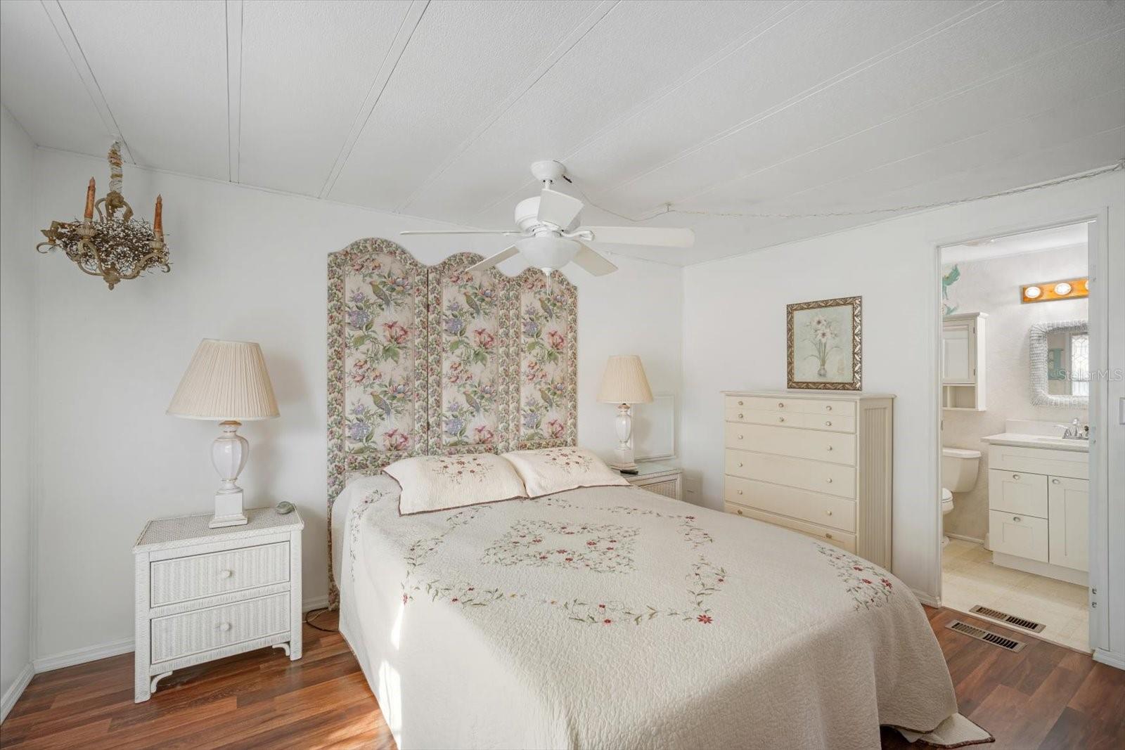 5619 Bayshore Road 417