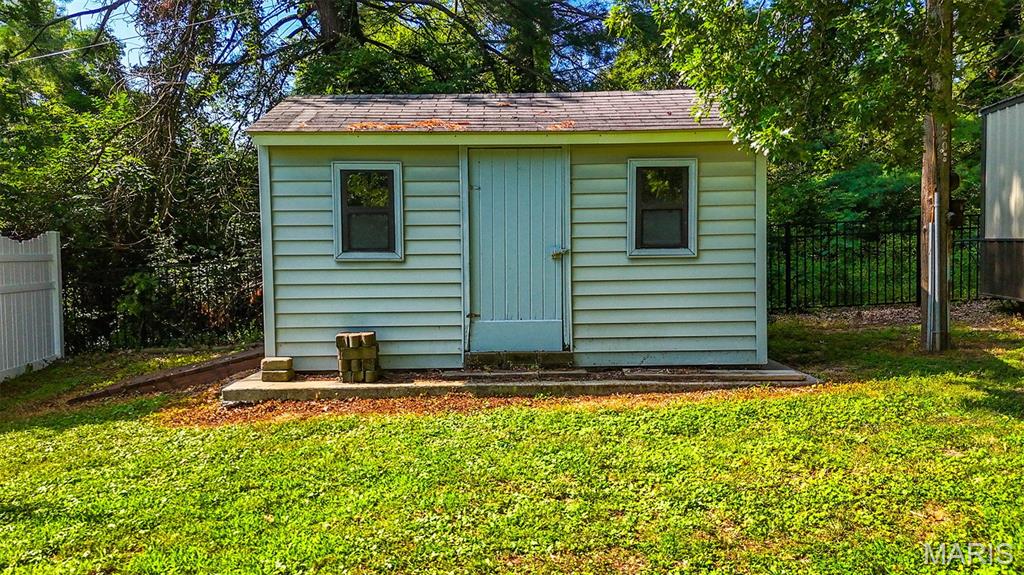 8 Branchwood Road