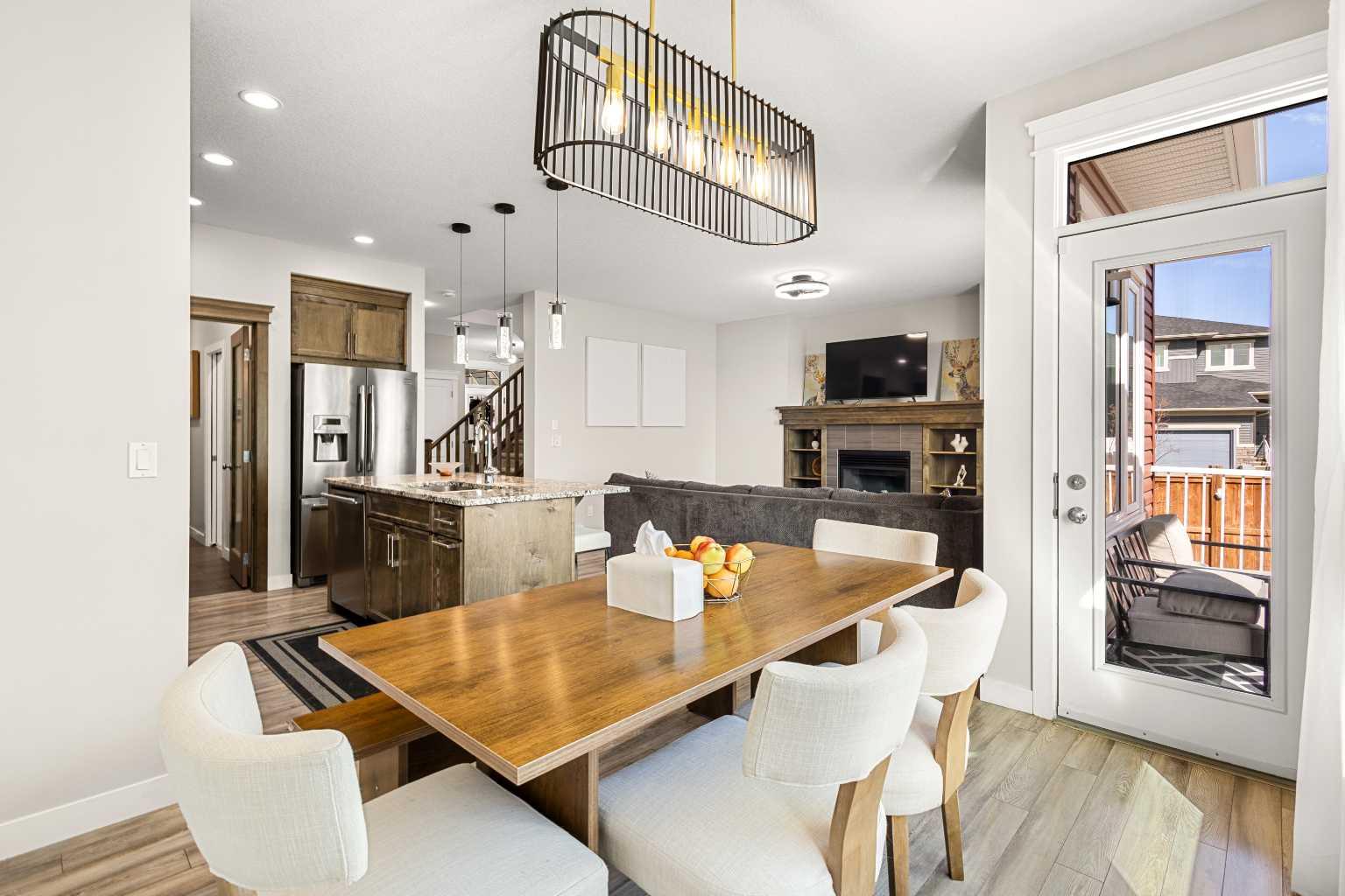 51 Evansglen Court NW