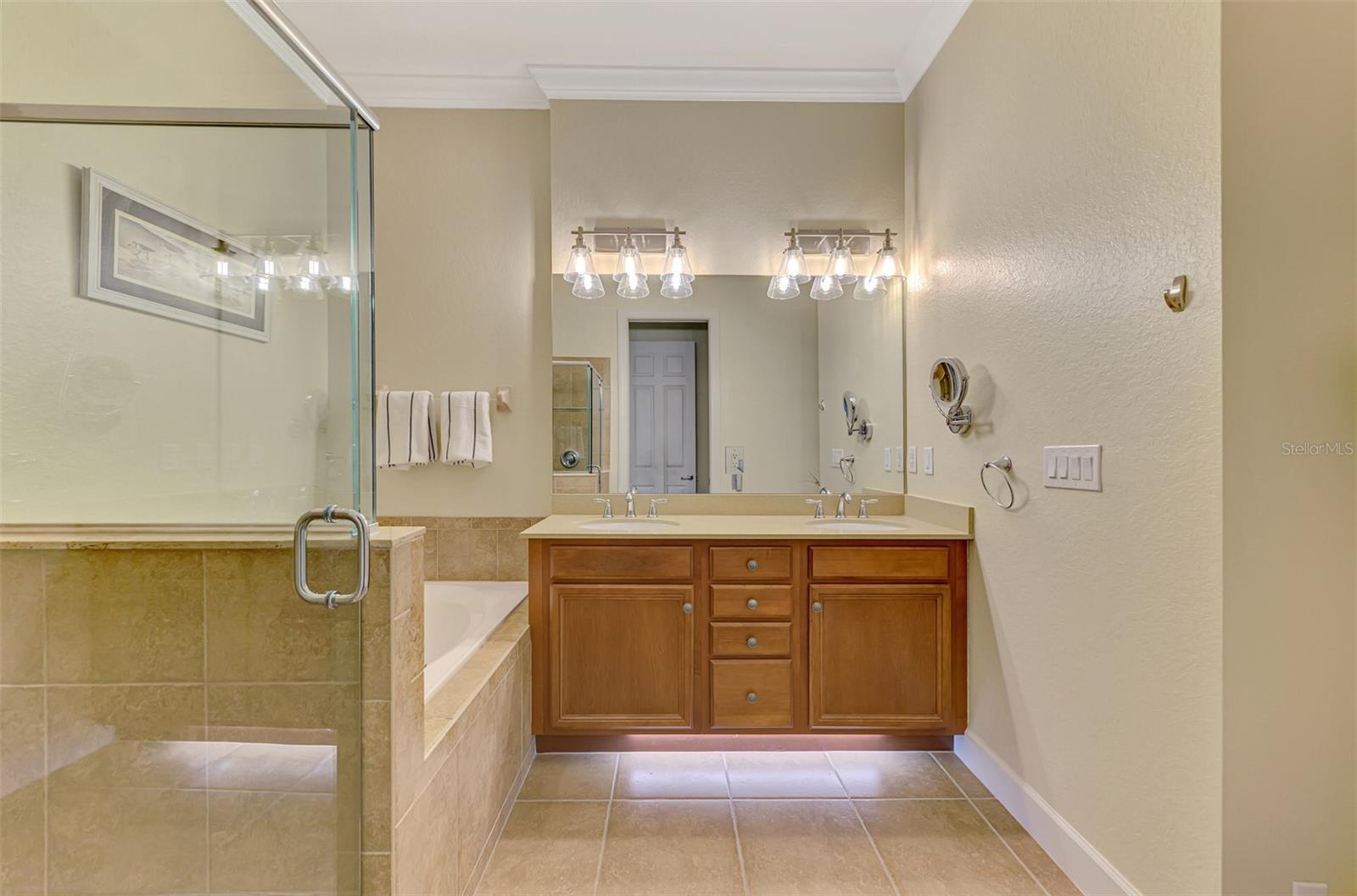 13051 Creekside Lane