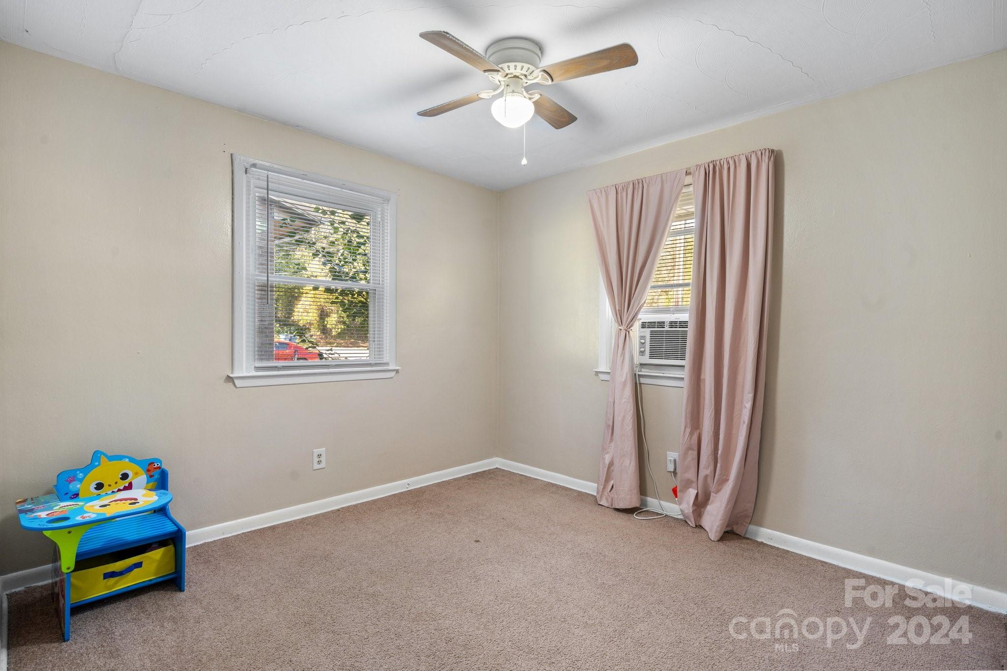 1816 & 1818 22nd Street NE