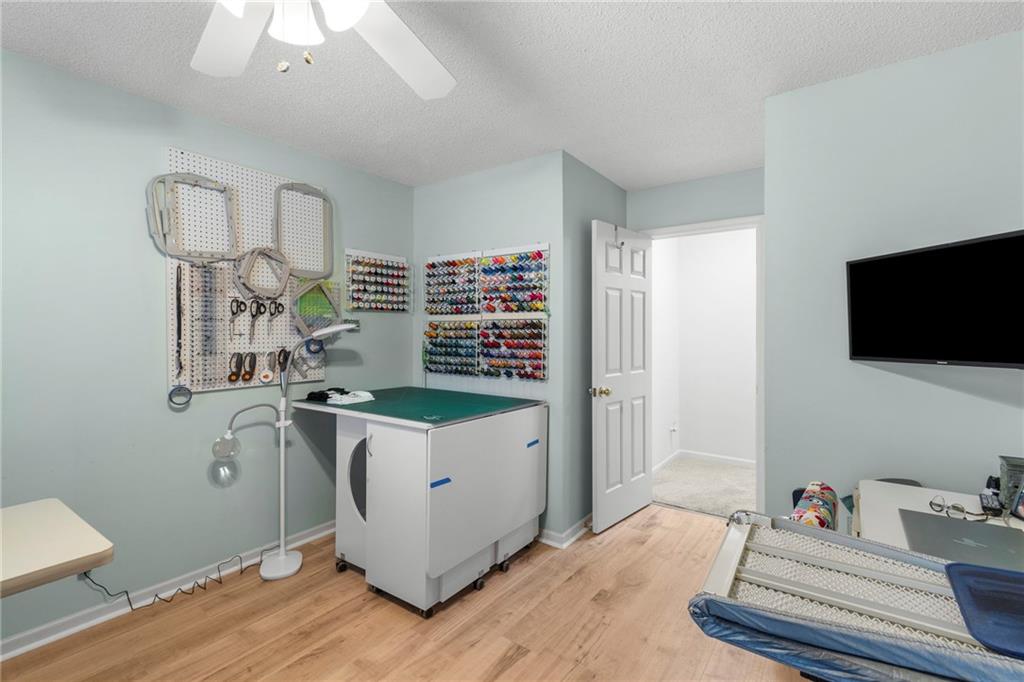 4000 NE 61st Terrace