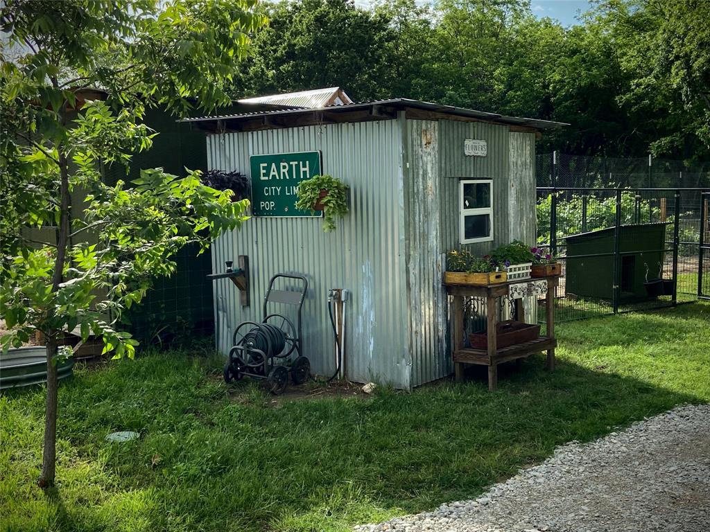 4608 Highway 1689