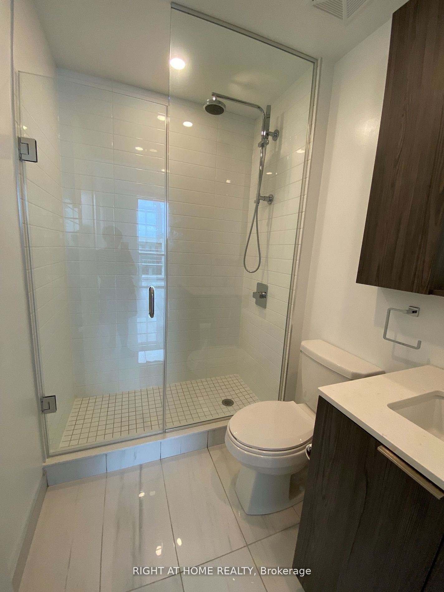 70 W Annie Craig Dr 413