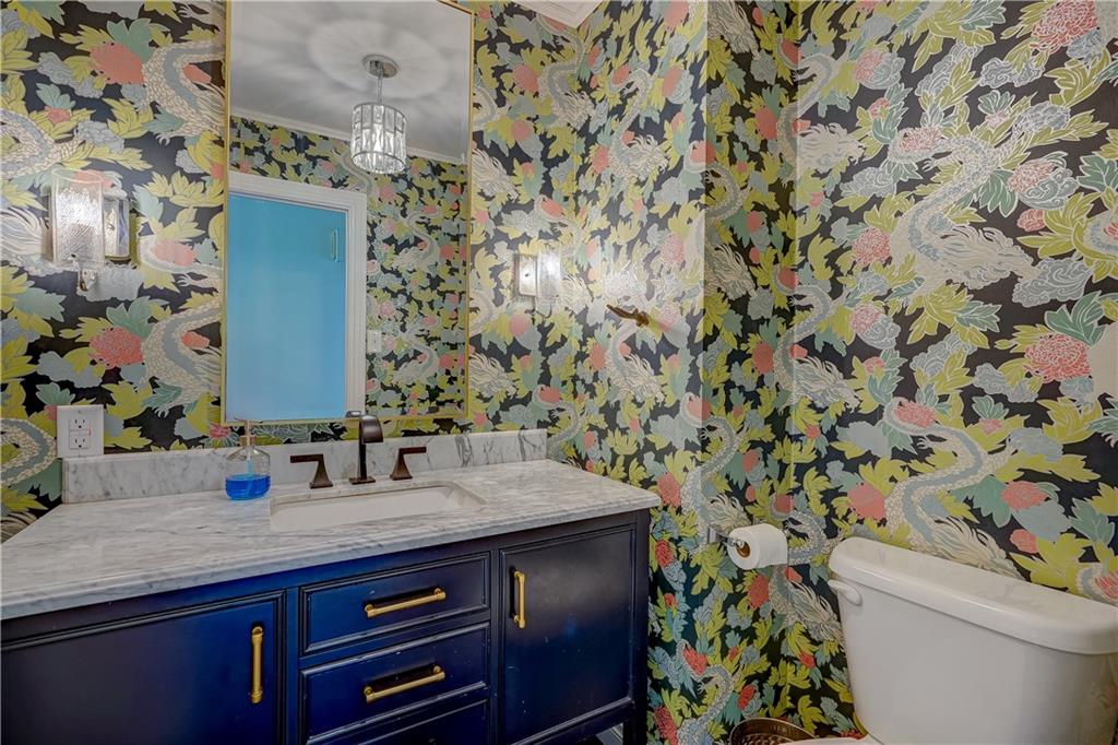 6830 NW Prairie View Road