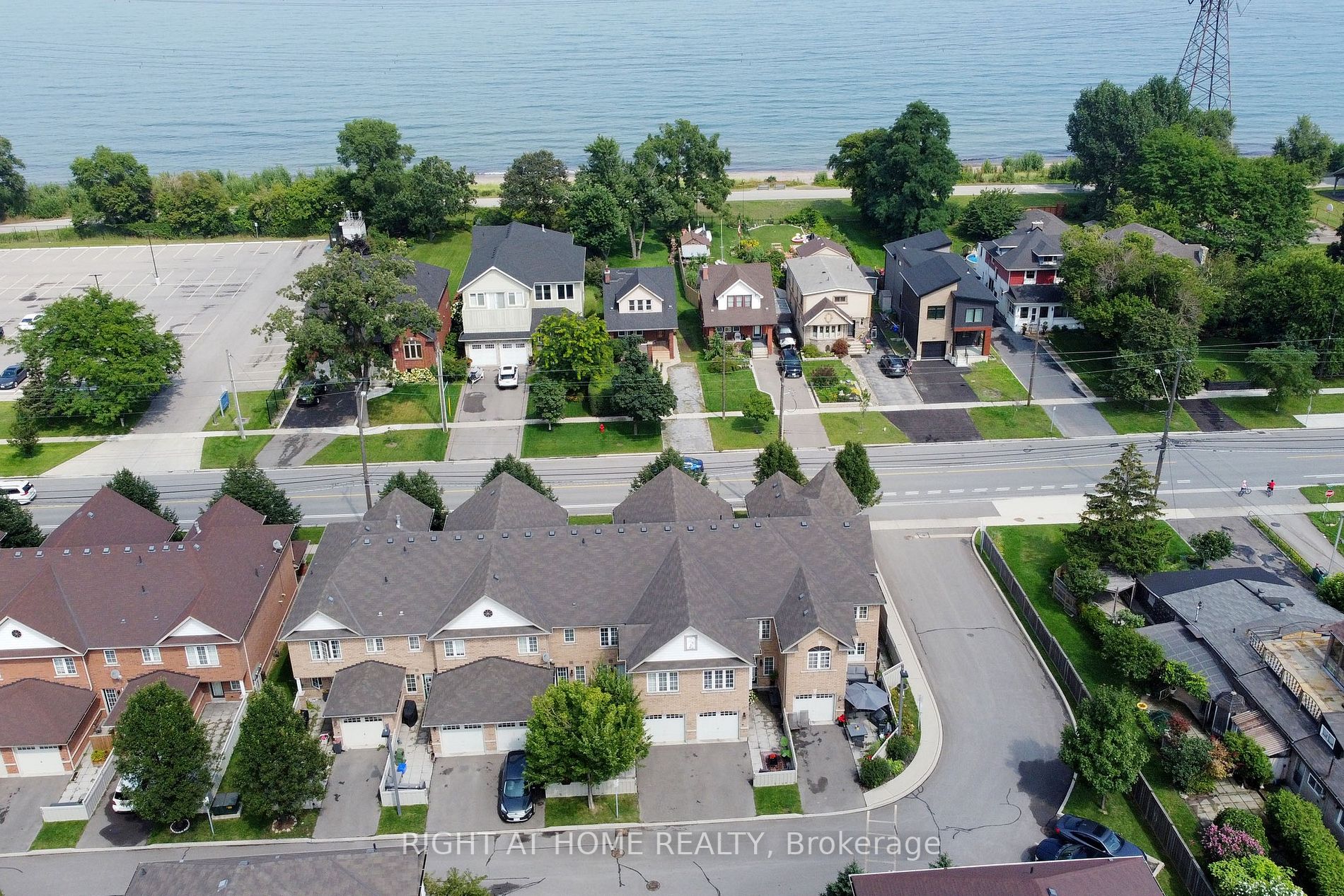 426 S Beach Blvd 32