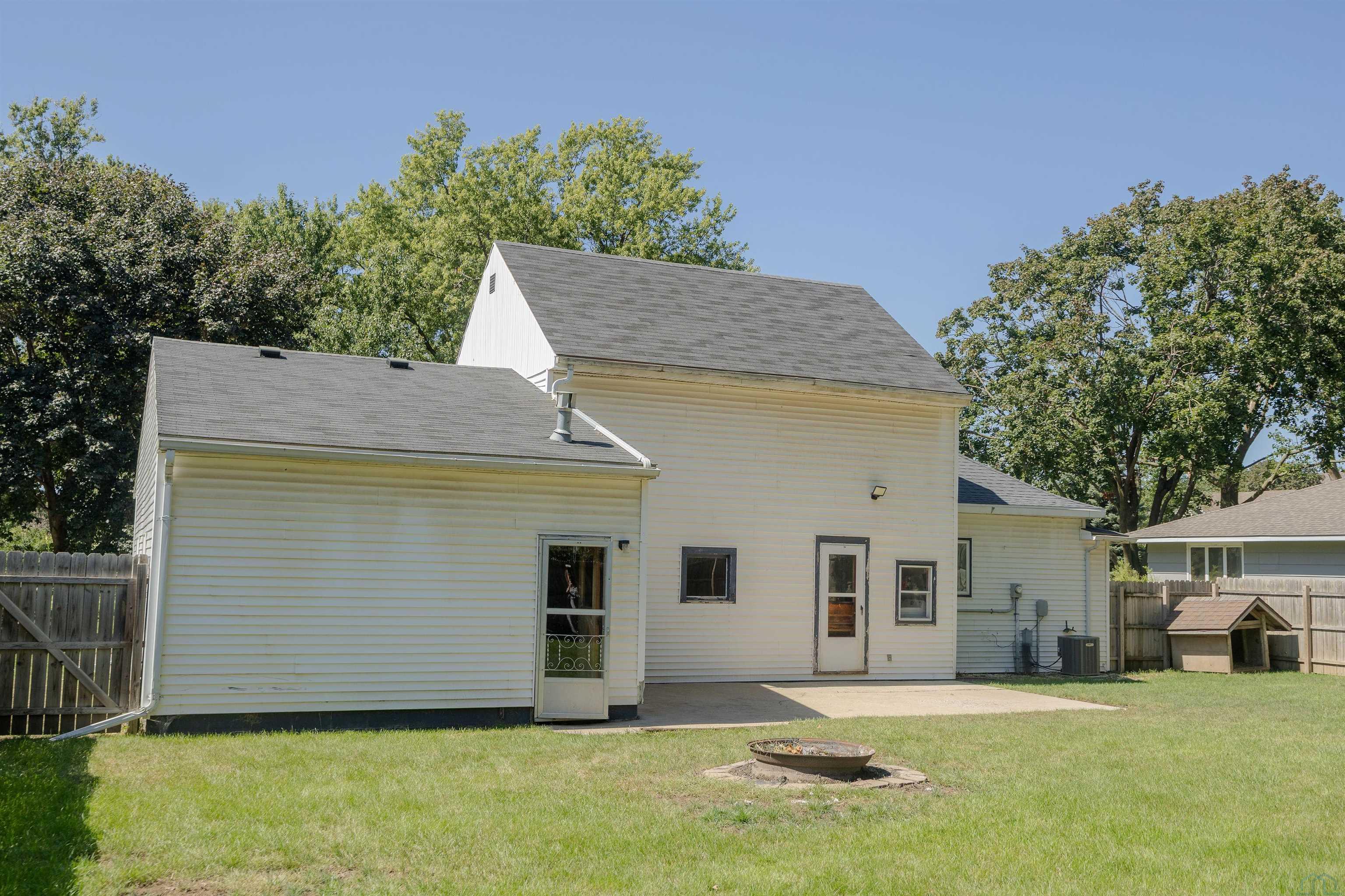 120 2nd Avenue Ne