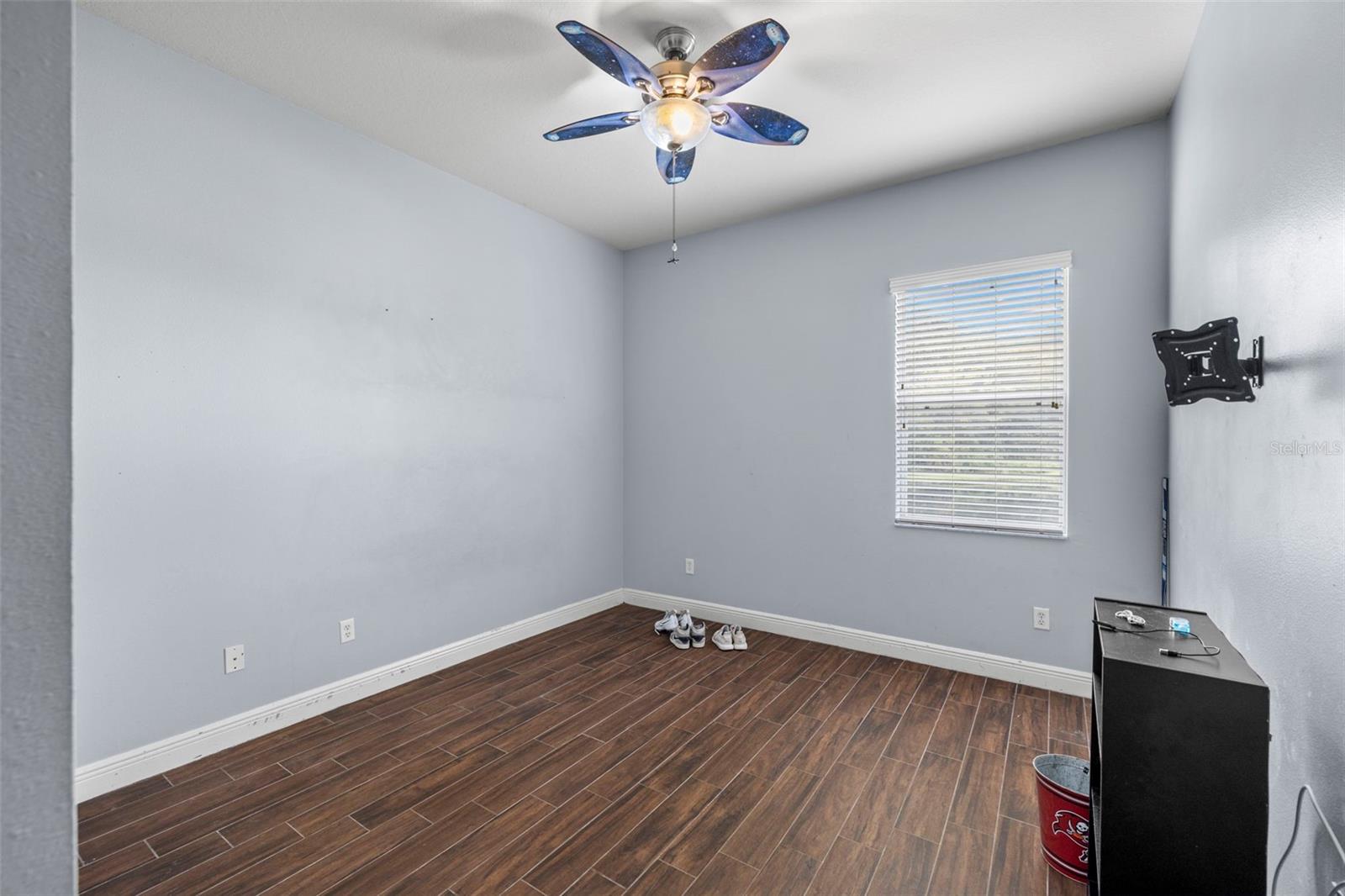 3308 Grassglen Place