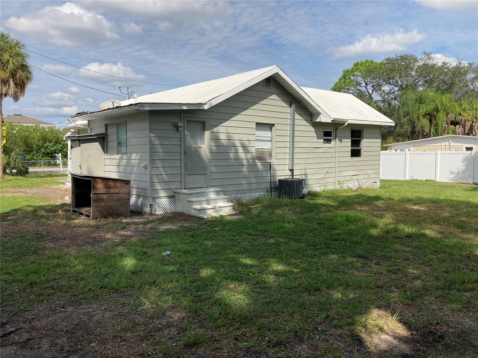 816 W Shell Point Road