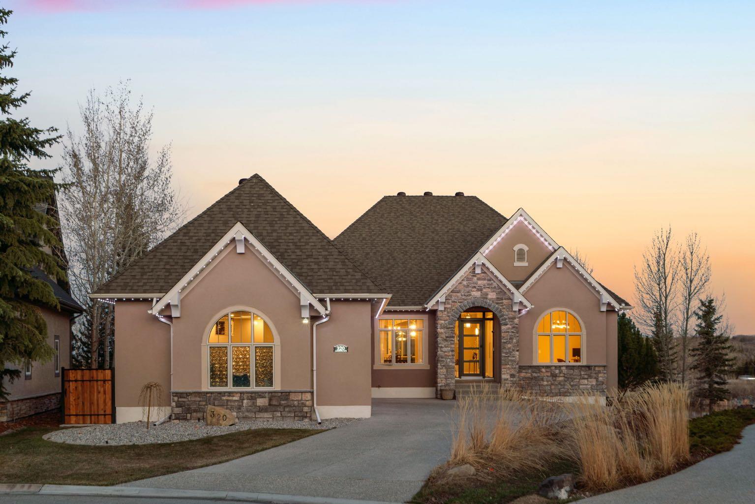 320 Clearwater Cove