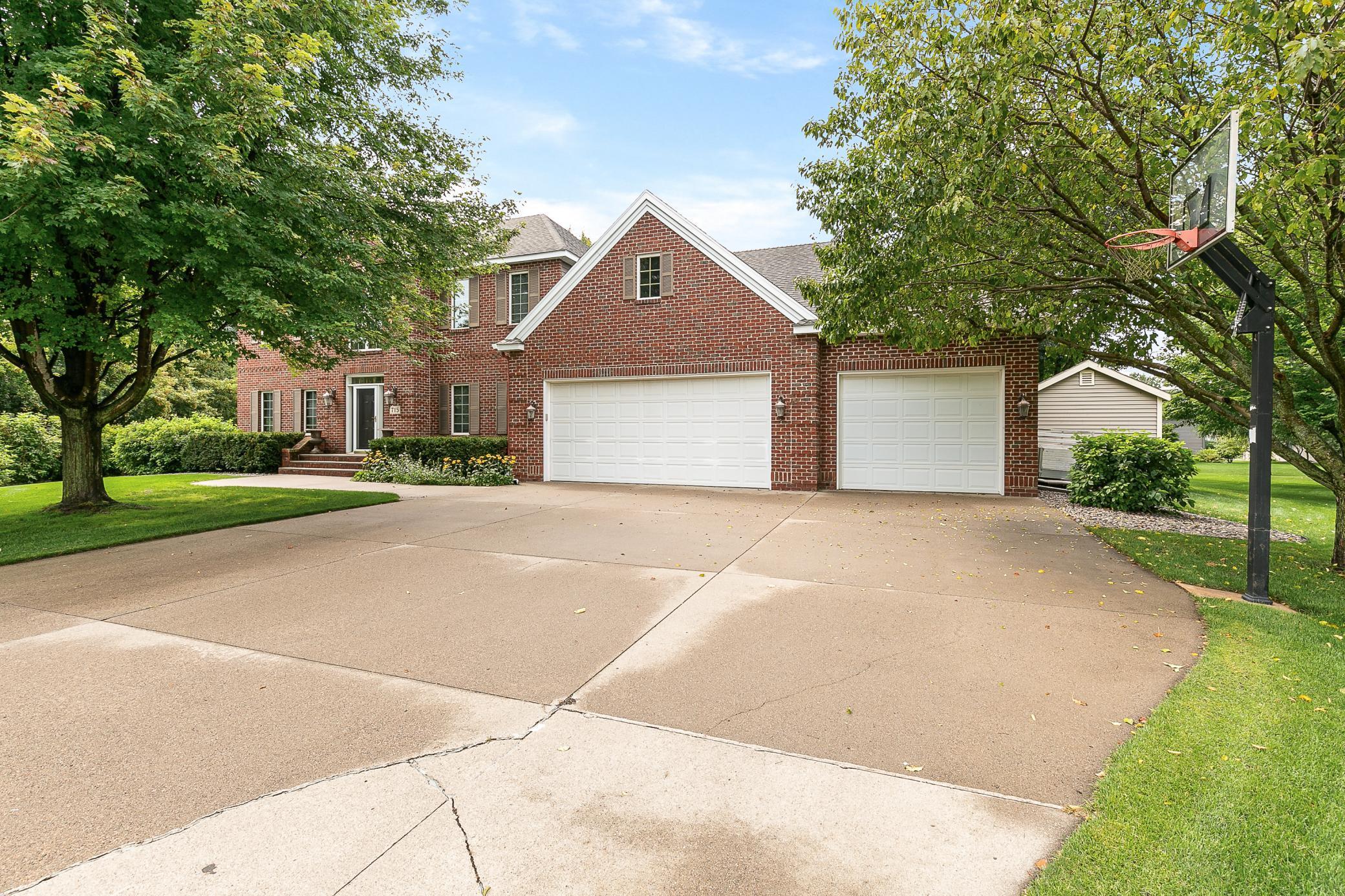 715 Falcon Court