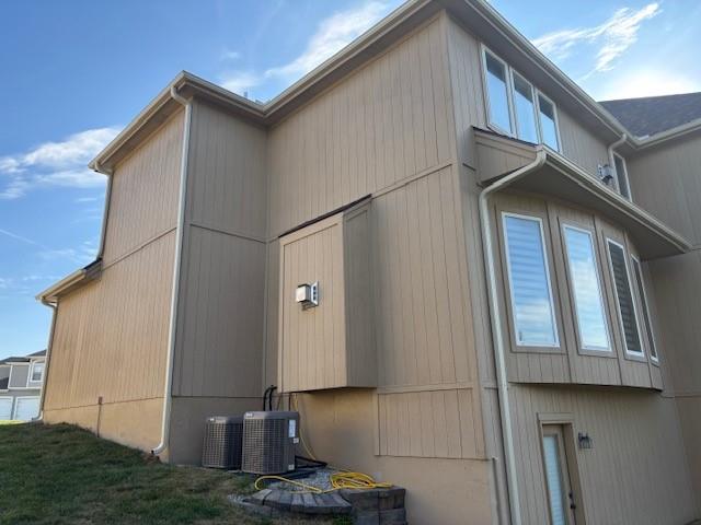 2807 SW Summer Creek Court