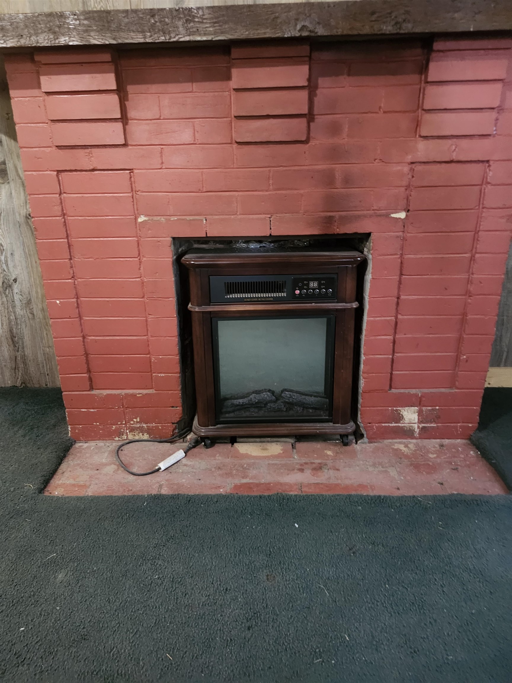 201 S 10th St.