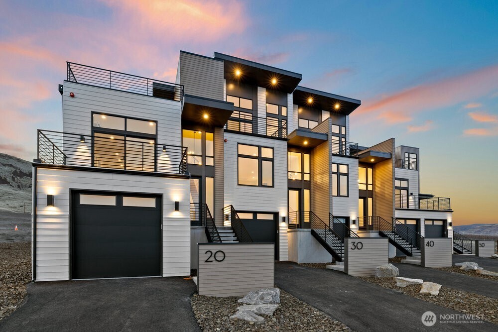 20 Chinook Drive